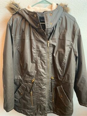 glam Olive Green Hooded Field Jacket with Faux-Sherpa Lining